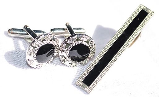 cufflinks